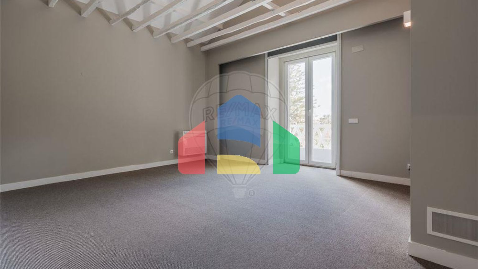 Residential - Single Family Home - T5 - Cascais e Estoril, Cascais - PT