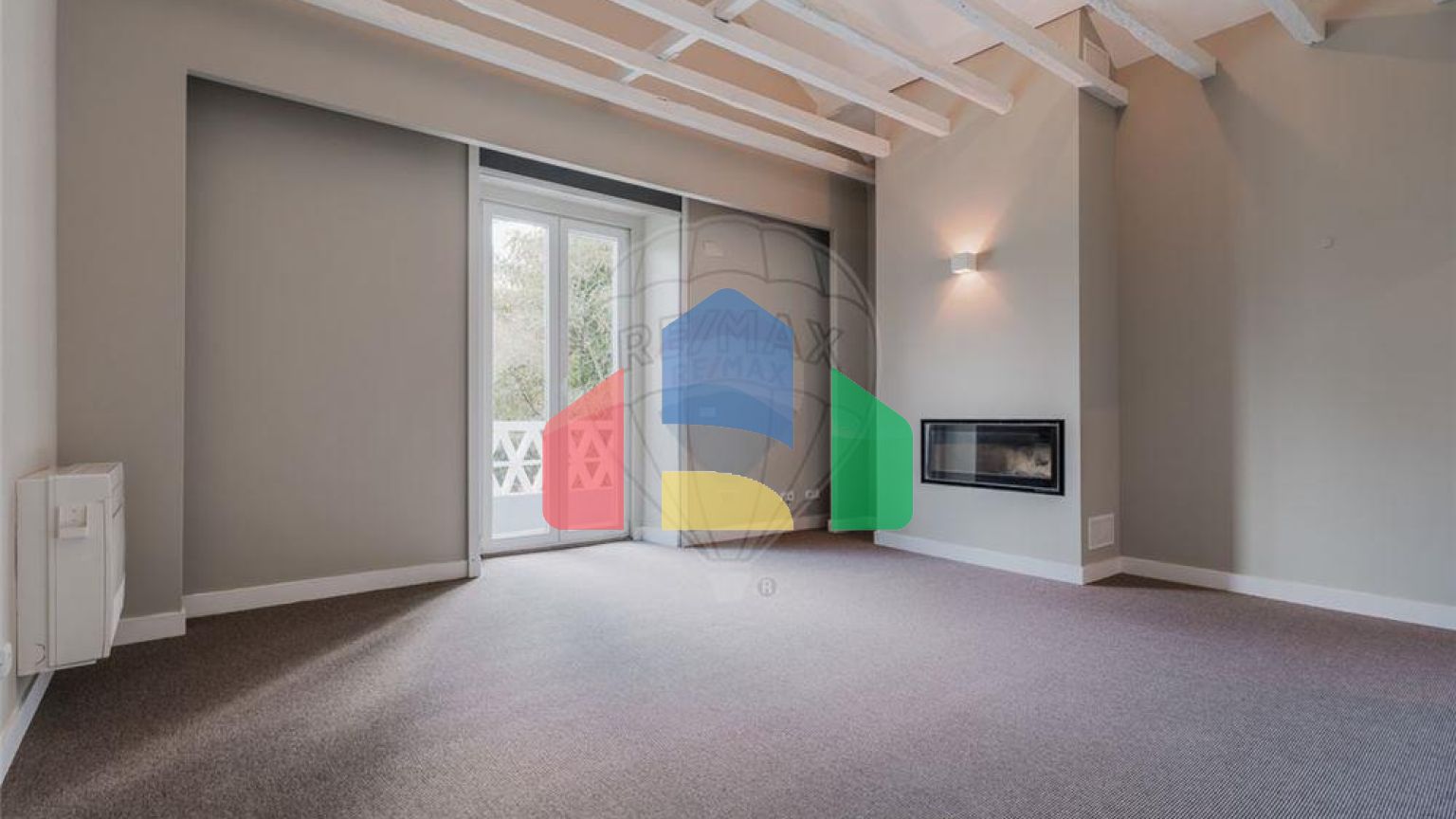 Residential - Single Family Home - T5 - Cascais e Estoril, Cascais - PT