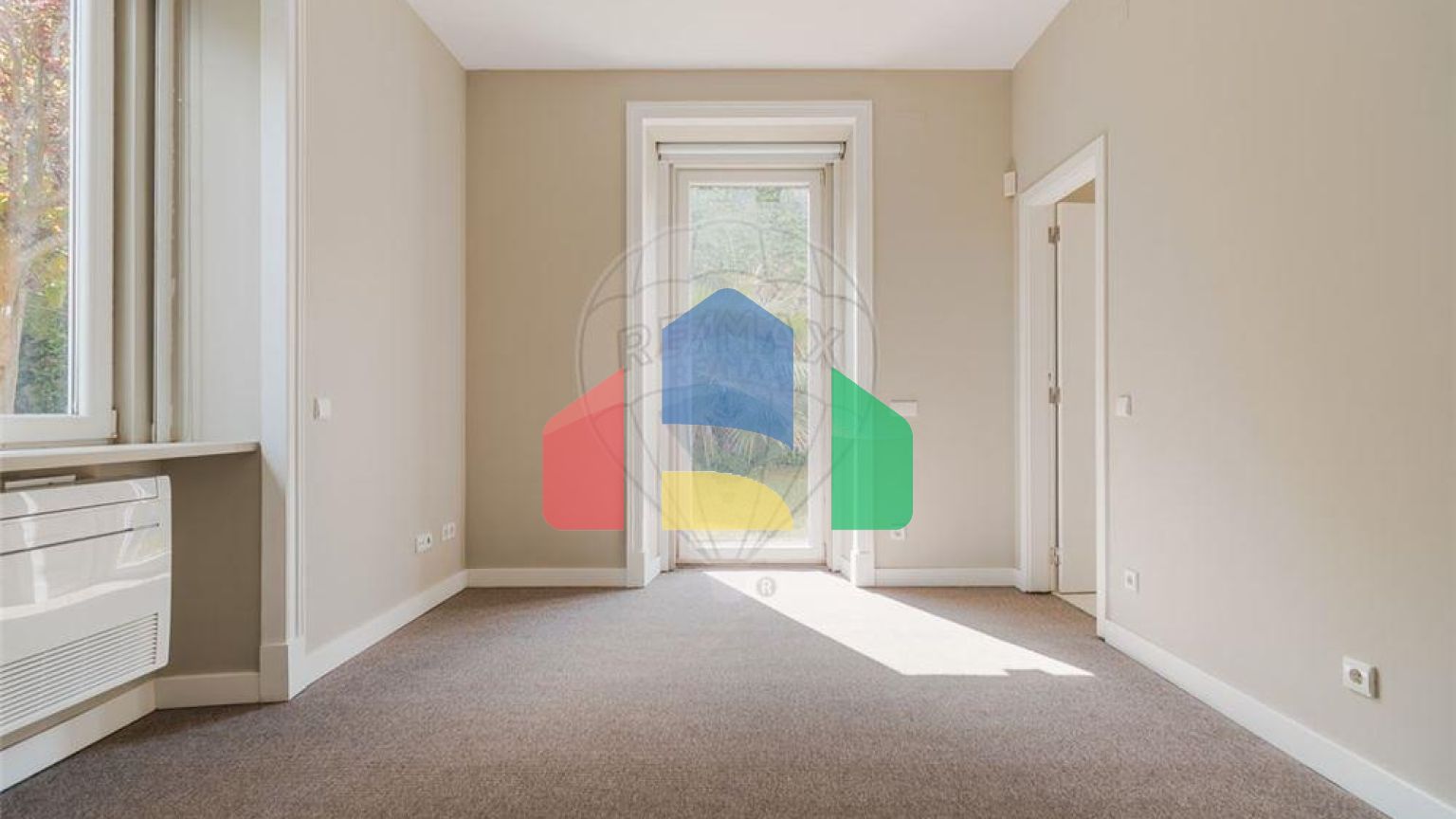 Residential - Single Family Home - T5 - Cascais e Estoril, Cascais - PT