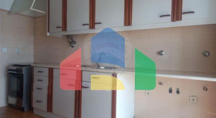 Residential - Single Family Home - T3 - Cascais e Estoril, Cascais - PT