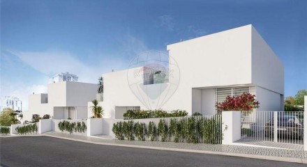 Residential - Single Family Home - T3 - Cascais e Estoril, Cascais - PT