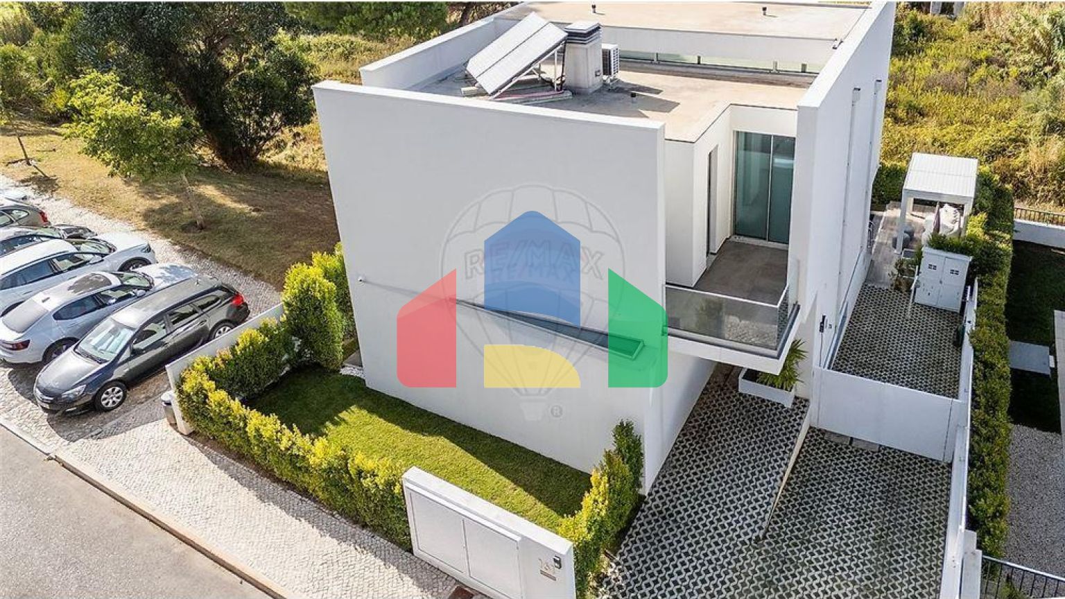 Residential - Single Family Home - T3 - Cascais e Estoril, Cascais - PT