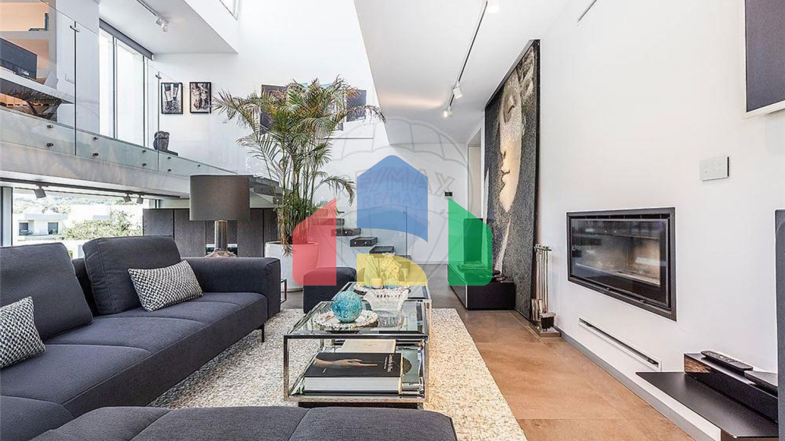 Residential - Single Family Home - T3 - Cascais e Estoril, Cascais - PT