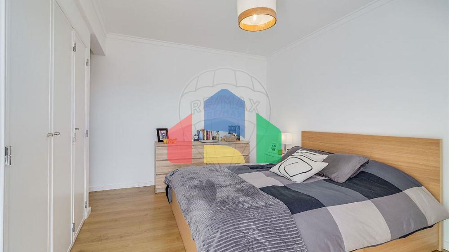 Residential - Condo/Apartment - T2 - Cascais e Estoril, Cascais - PT