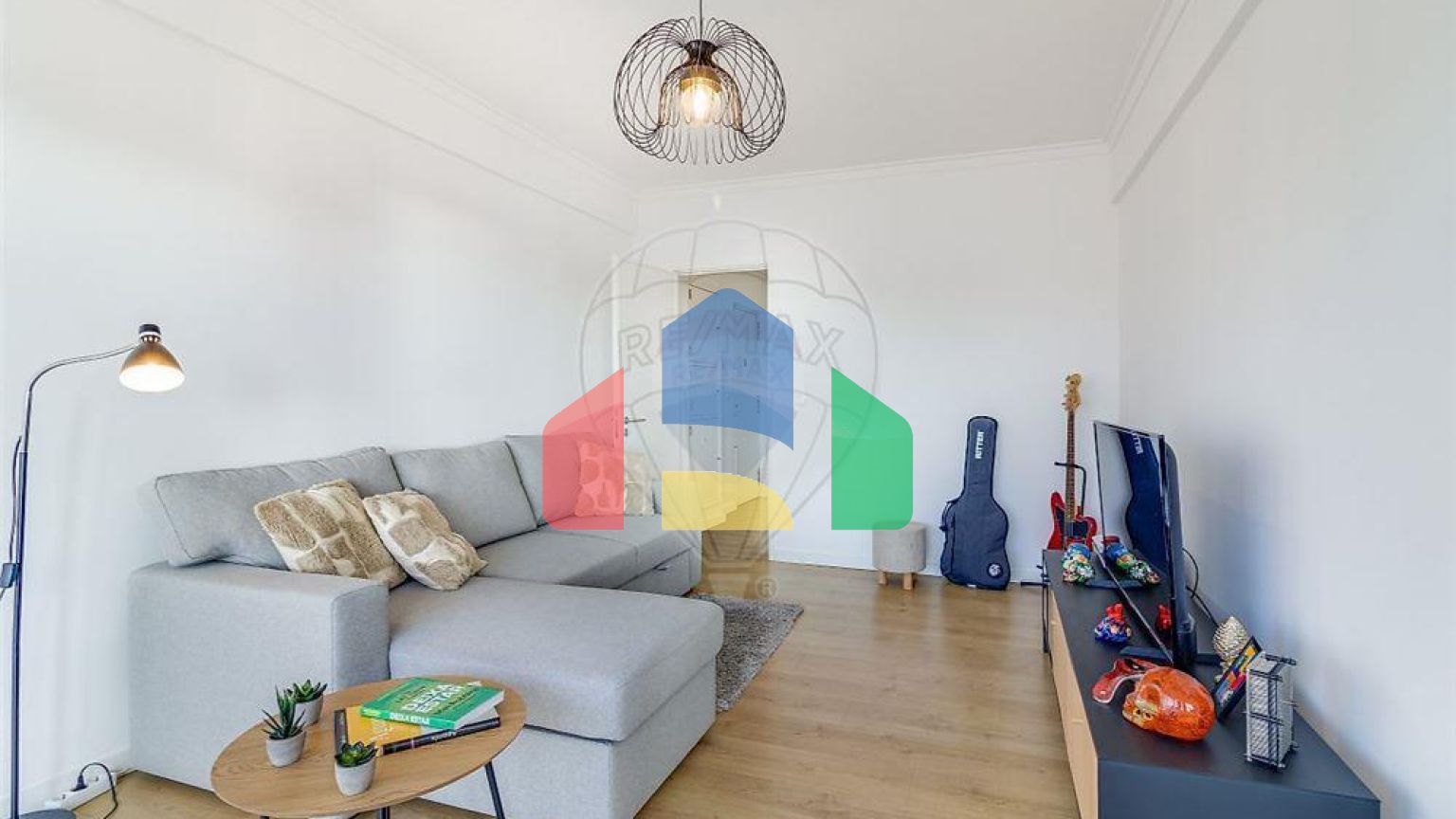 Residential - Condo/Apartment - T2 - Cascais e Estoril, Cascais - PT