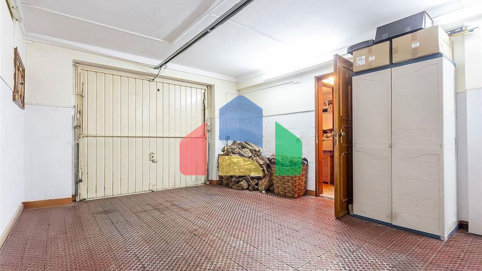 Residential - Single Family Home - T4 - Cascais e Estoril, Cascais - PT