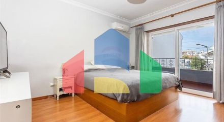 Residential - Single Family Home - T4 - Cascais e Estoril, Cascais - PT