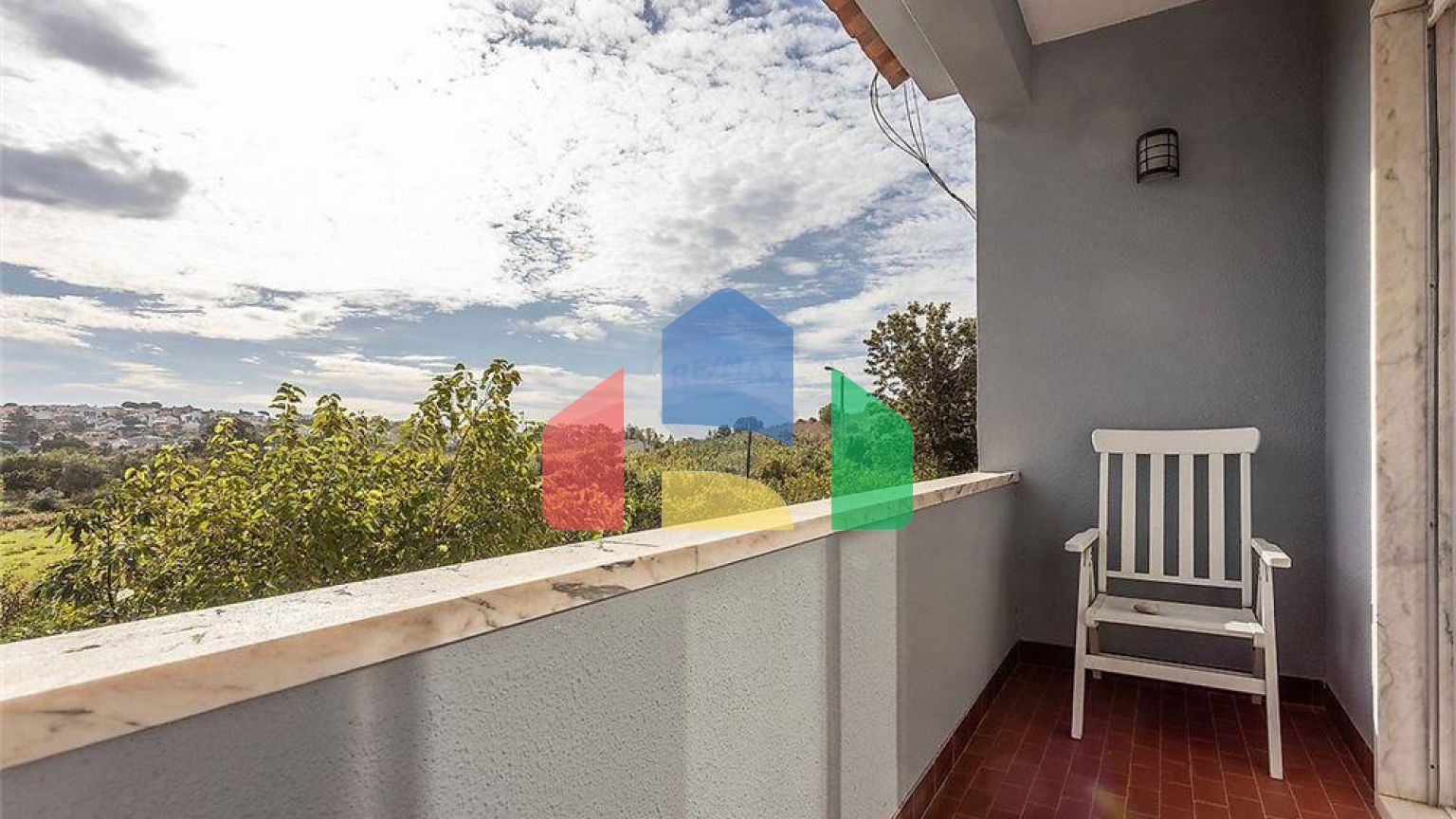 Residential - Single Family Home - T4 - Cascais e Estoril, Cascais - PT