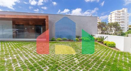 Residential - Single Family Home - T3 - Cascais e Estoril, Cascais - PT