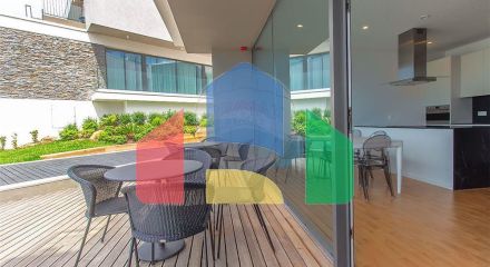 Residential - Single Family Home - T3 - Cascais e Estoril, Cascais - PT