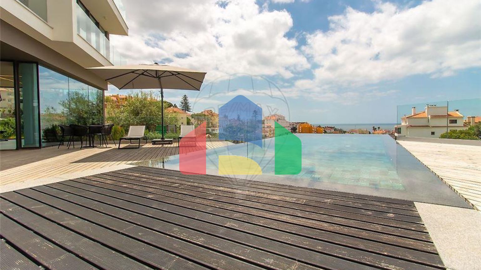 Residential - Single Family Home - T3 - Cascais e Estoril, Cascais - PT