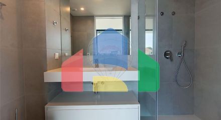 Residential - Single Family Home - T3 - Cascais e Estoril, Cascais - PT