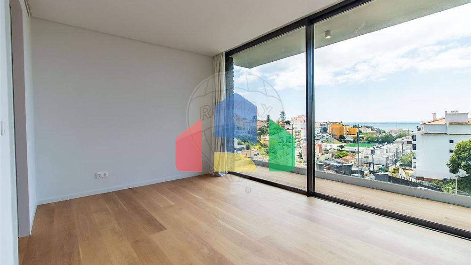 Residential - Single Family Home - T3 - Cascais e Estoril, Cascais - PT