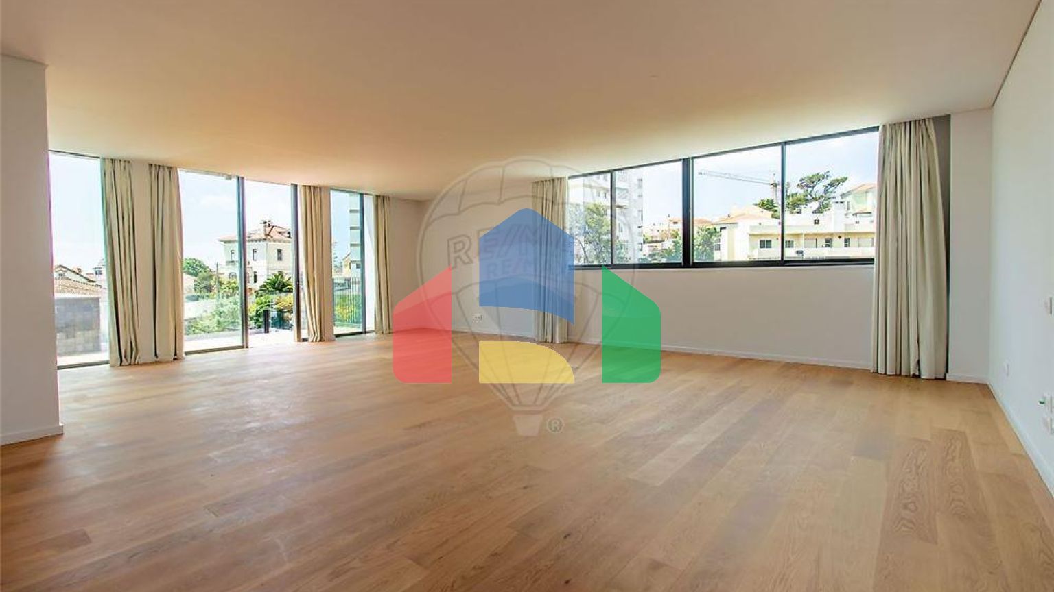 Residential - Single Family Home - T3 - Cascais e Estoril, Cascais - PT