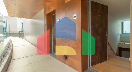 Residential - Single Family Home - T3 - Cascais e Estoril, Cascais - PT