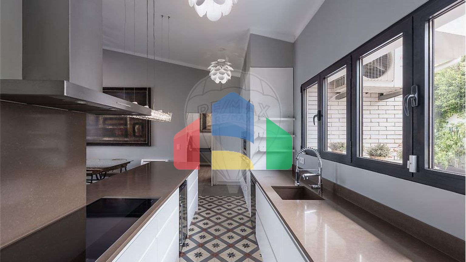 Residential - Single Family Home - T4 - Cascais e Estoril, Cascais - PT