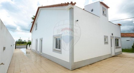 Residential - Single Family Home - T4 - Alcacovas, Viana do Alentejo - PT