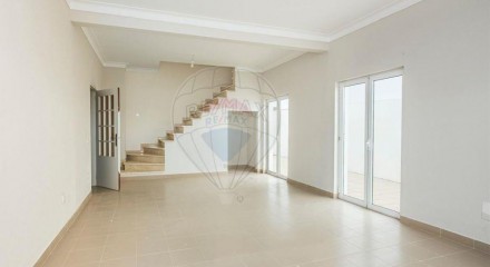 Residential - Single Family Home - T4 - Alcacovas, Viana do Alentejo - PT