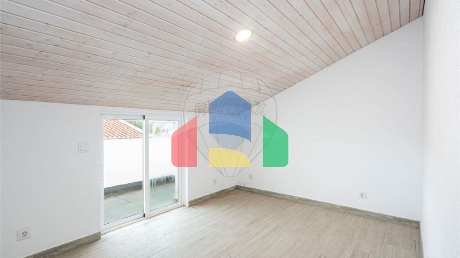 Residential - Single Family Home - T4 - Alcacovas, Viana do Alentejo - PT