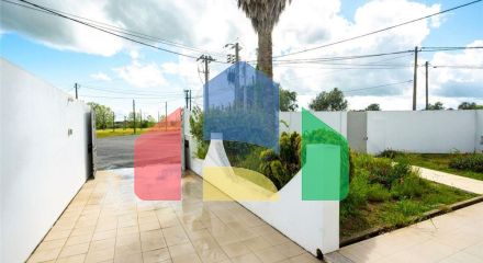 Residential - Single Family Home - T4 - Alcacovas, Viana do Alentejo - PT