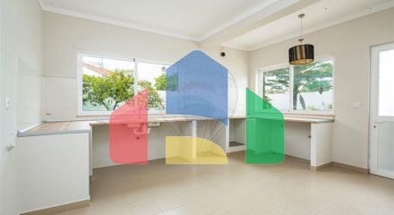 Residential - Single Family Home - T4 - Alcacovas, Viana do Alentejo - PT