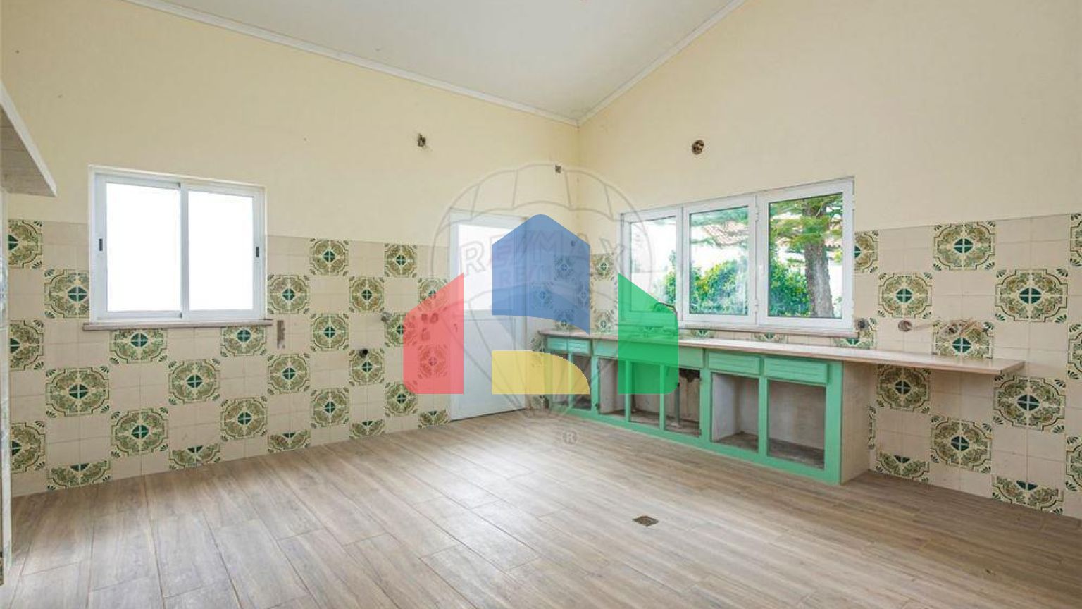 Residential - Single Family Home - T4 - Alcacovas, Viana do Alentejo - PT