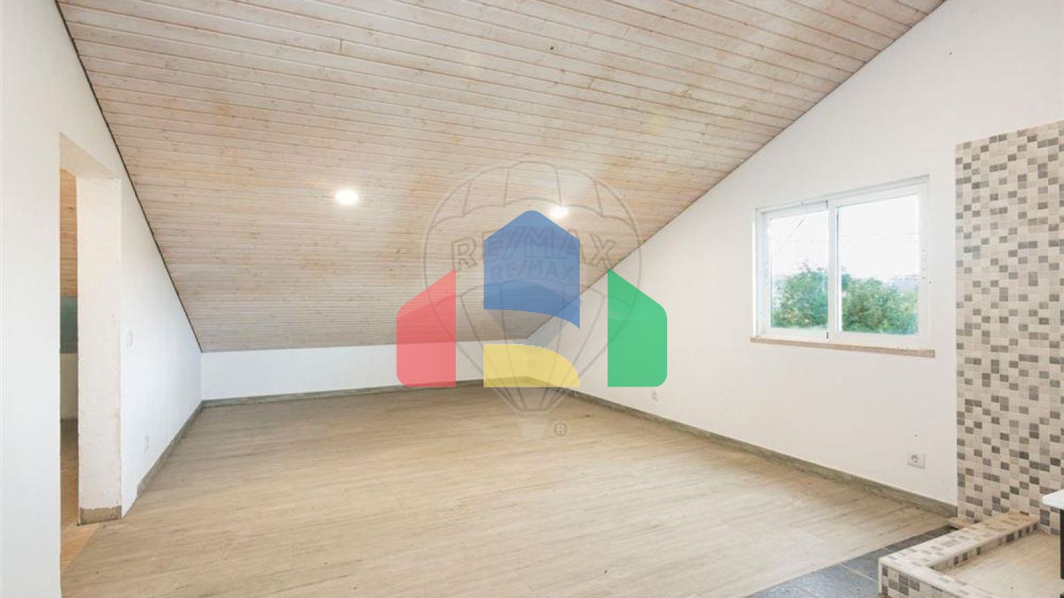 Residential - Single Family Home - T4 - Alcacovas, Viana do Alentejo - PT