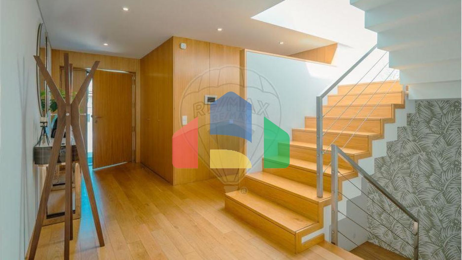 Residential - Single Family Home - T4 - Gulpilhares e Valadares, Vila Nova de Gaia - PT