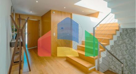 Residential - Single Family Home - T4 - Gulpilhares e Valadares, Vila Nova de Gaia - PT