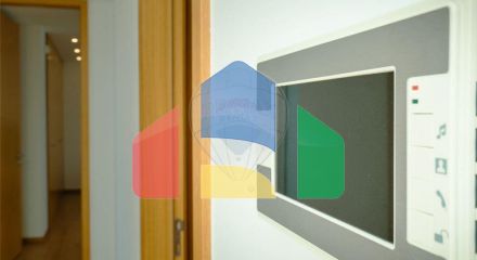 Residential - Single Family Home - T4 - Gulpilhares e Valadares, Vila Nova de Gaia - PT