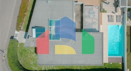 Residential - Single Family Home - T4 - Gulpilhares e Valadares, Vila Nova de Gaia - PT