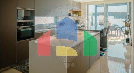 Residential - Single Family Home - T4 - Gulpilhares e Valadares, Vila Nova de Gaia - PT
