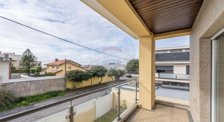 Residential - Single Family Home - T5 - Gulpilhares e Valadares, Vila Nova de Gaia - PT
