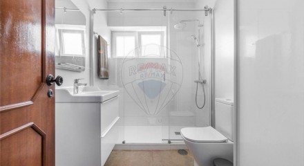 Residential - Single Family Home - T5 - Gulpilhares e Valadares, Vila Nova de Gaia - PT