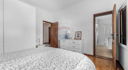 Residential - Single Family Home - T5 - Gulpilhares e Valadares, Vila Nova de Gaia - PT