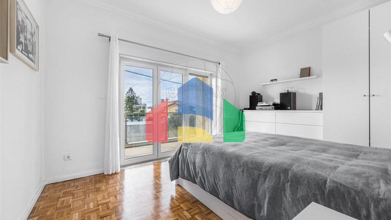 Residential - Single Family Home - T5 - Gulpilhares e Valadares, Vila Nova de Gaia - PT