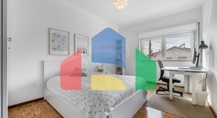 Residential - Single Family Home - T5 - Gulpilhares e Valadares, Vila Nova de Gaia - PT