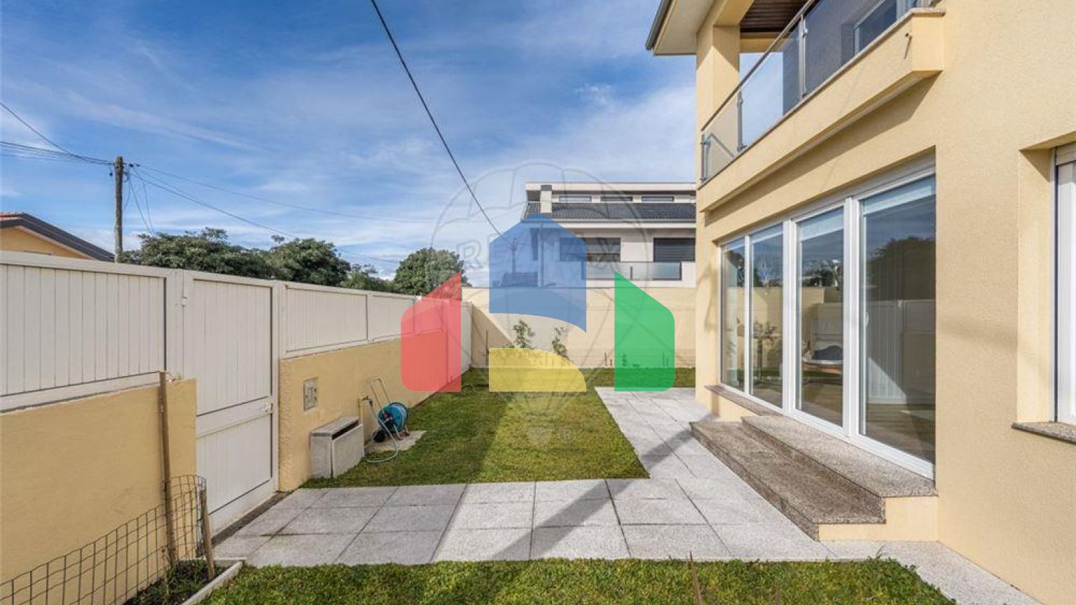 Residential - Single Family Home - T5 - Gulpilhares e Valadares, Vila Nova de Gaia - PT