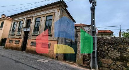 Residential - Single Family Home - T6 - Gulpilhares e Valadares, Vila Nova de Gaia - PT