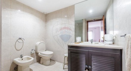Residential - Condo/Apartment - T3 - Gulpilhares e Valadares, Vila Nova de Gaia - PT