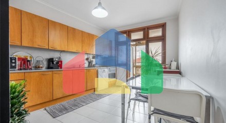 Residential - Condo/Apartment - T3 - Gulpilhares e Valadares, Vila Nova de Gaia - PT