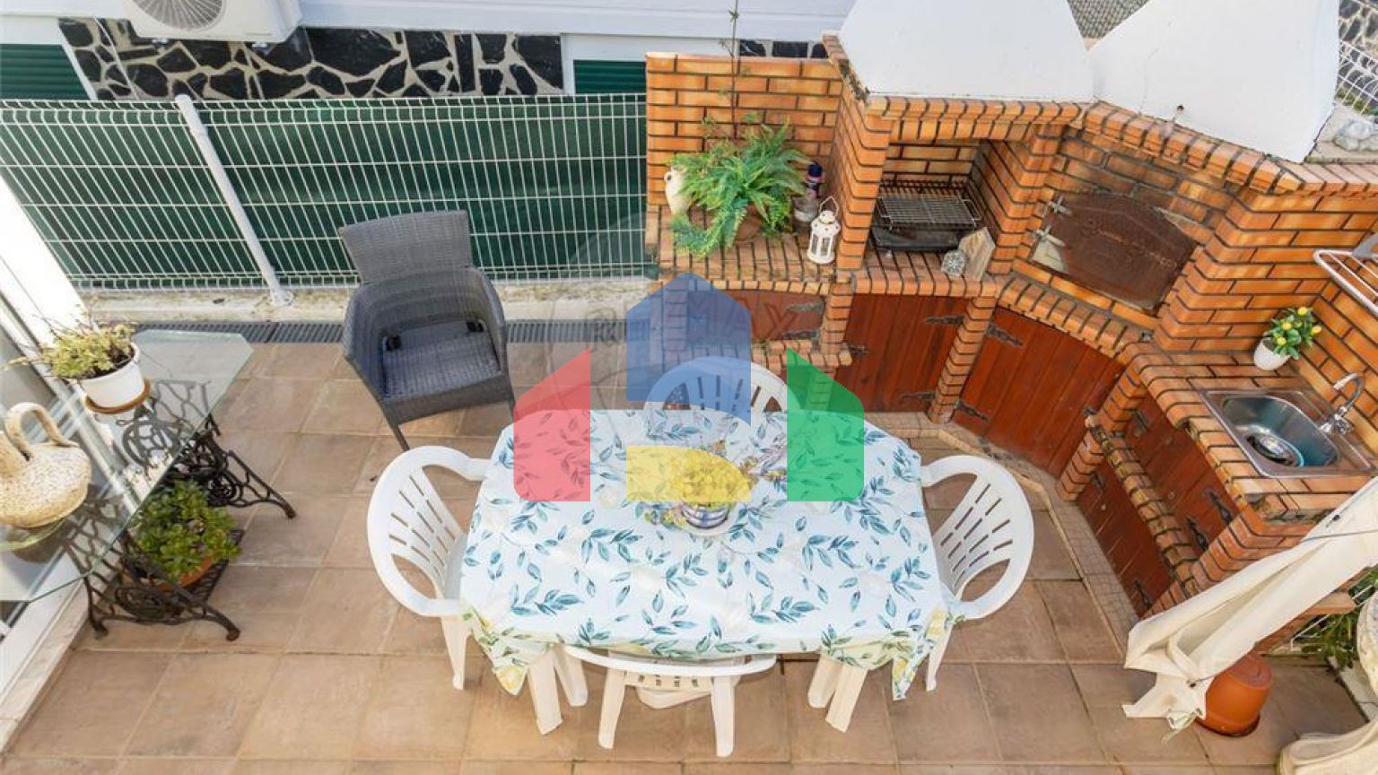 Residential - Single Family Home - T3 - Fernao Ferro, Seixal - PT