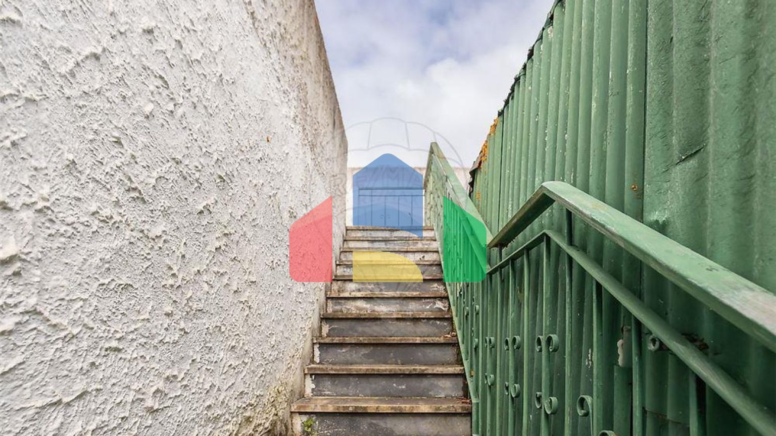 Residential - Single Family Home - T2 - Fernao Ferro, Seixal - PT