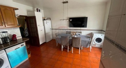 Residential - Condo/Apartment - T3 - Nossa Sra de Fátima, Entroncamento - PT