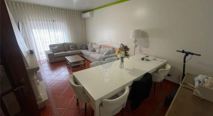 Residential - Condo/Apartment - T3 - Nossa Sra de Fátima, Entroncamento - PT