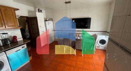 Residential - Condo/Apartment - T3 - Nossa Sra de Fátima, Entroncamento - PT
