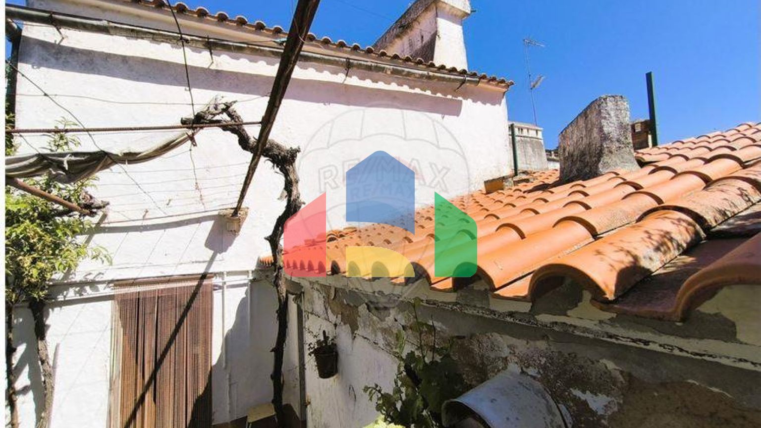 Residential - Single Family Home - T4 - Terrugem e Vila Boim, Elvas - PT