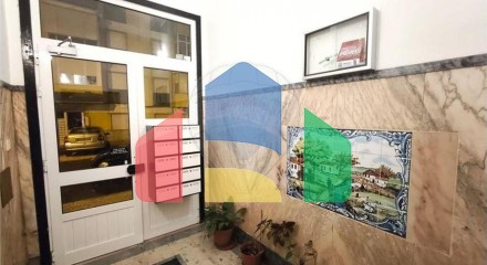 Residential - Condo/Apartment - T2 - Odivelas, Odivelas - PT