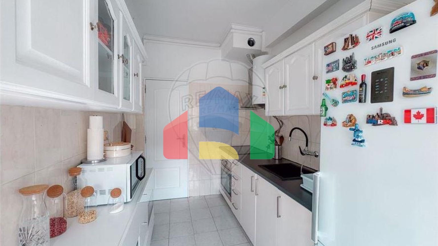 Residential - Condo/Apartment - T2 - Odivelas, Odivelas - PT