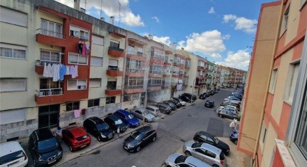 Residential - Condo/Apartment - T2 - Odivelas, Odivelas - PT